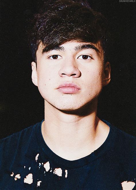 calum hood|5 Seconds of Summer